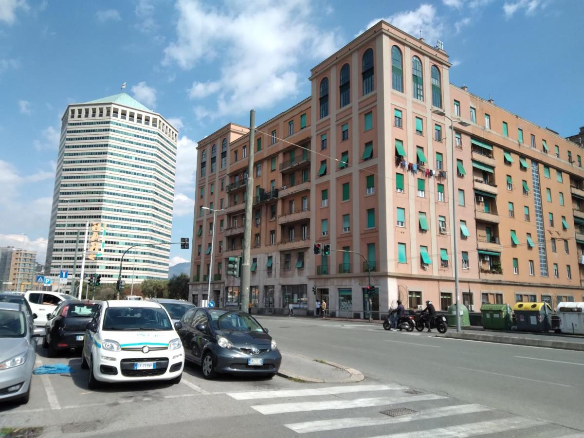 La Lanterna Di Angelo Hotel Génova Exterior foto